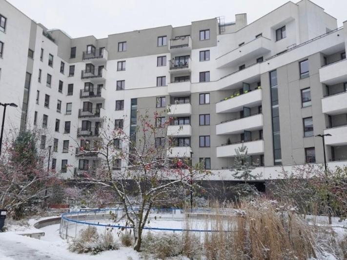 شقة Lake Park Apartament With Free Parking Airport Netflix وارسو المظهر الخارجي الصورة