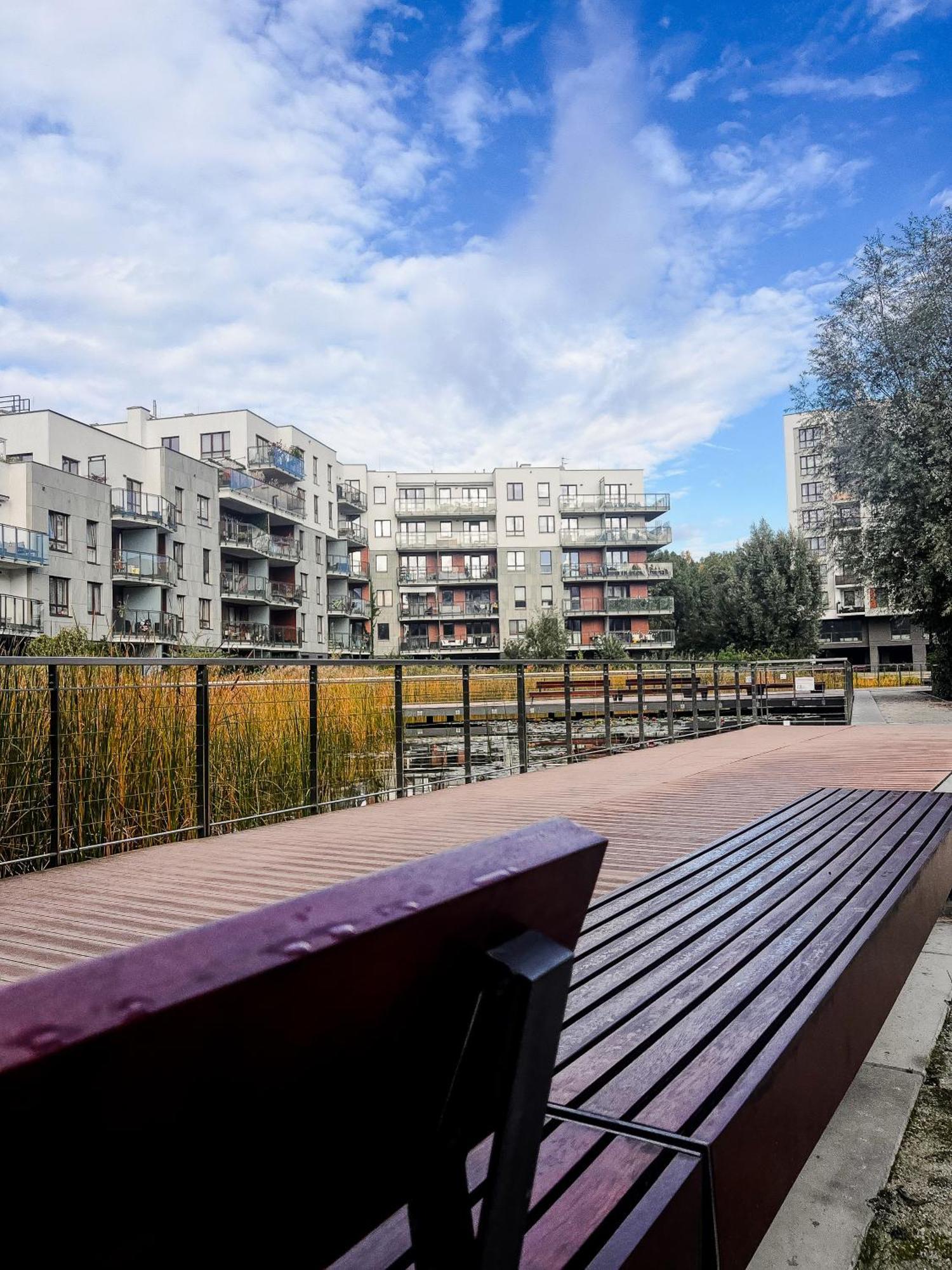 شقة Lake Park Apartament With Free Parking Airport Netflix وارسو المظهر الخارجي الصورة