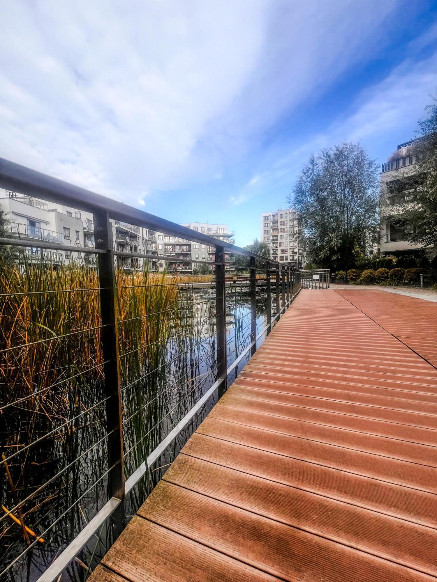 شقة Lake Park Apartament With Free Parking Airport Netflix وارسو المظهر الخارجي الصورة